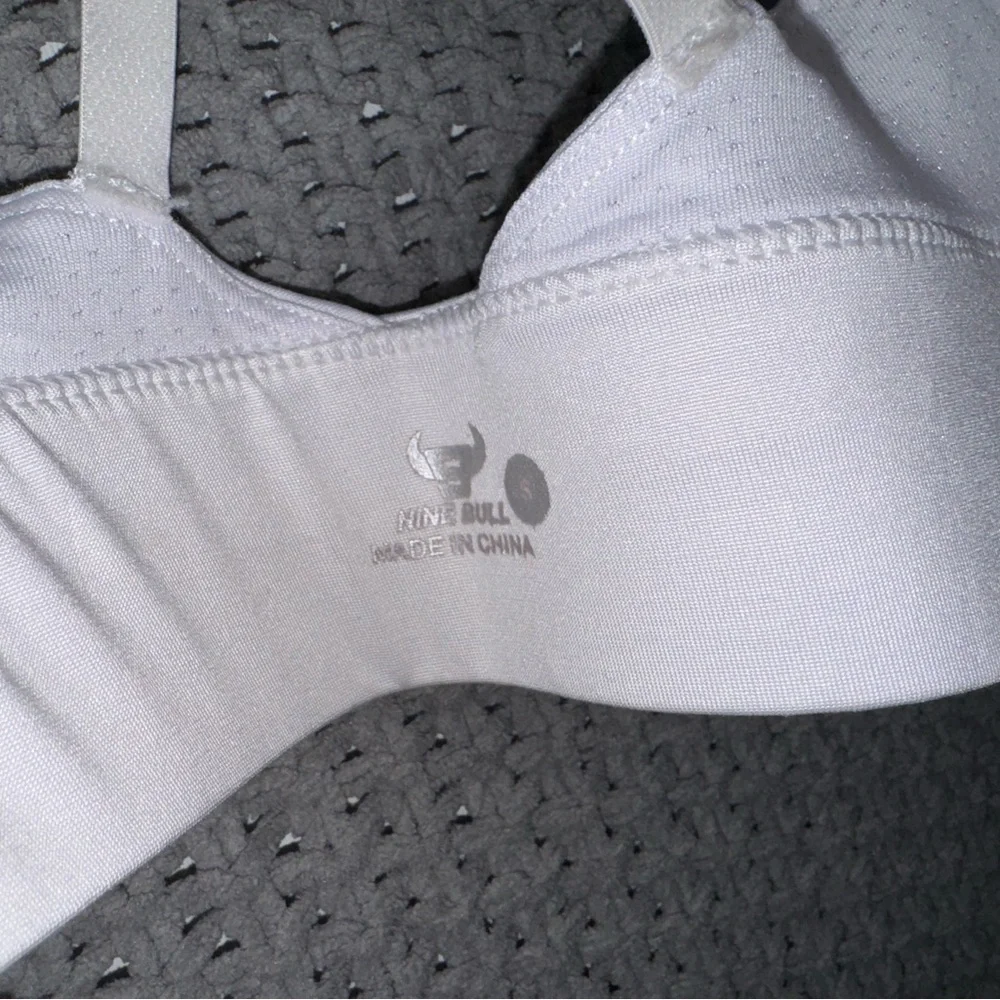 Nine bull women's strappy crisscross sports bra small - Picture 10 of 10